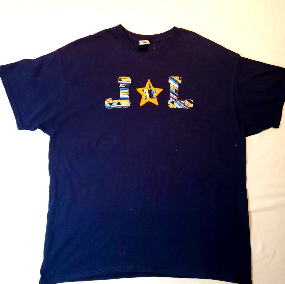 Basic T-shirt designed by YeasayerLLC